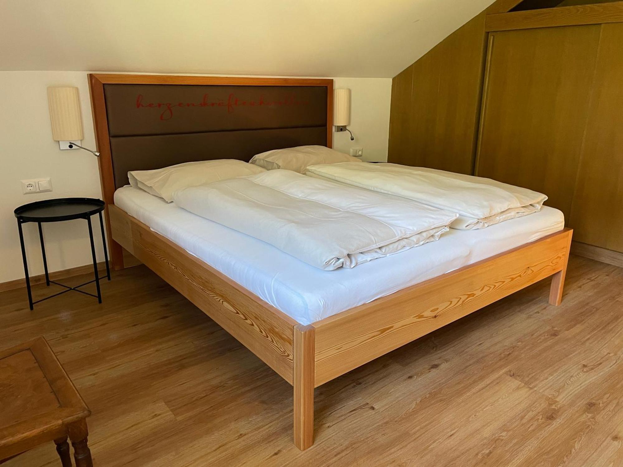 Landhaus Poelzl Bodensdorf Δωμάτιο φωτογραφία